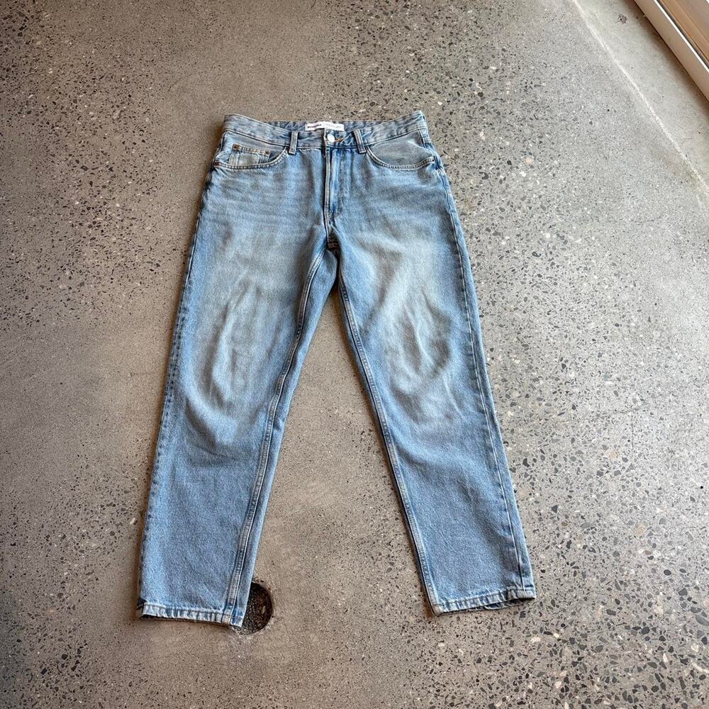 Bershka Women’s 31 Light Wash Straight Leg Jeans Vintage Style High Rise Denim